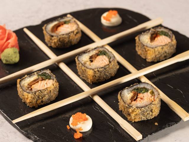 TEMPURA ROLL — Medio